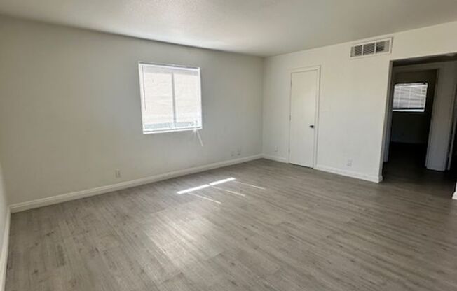 2121 Oceanus Lane