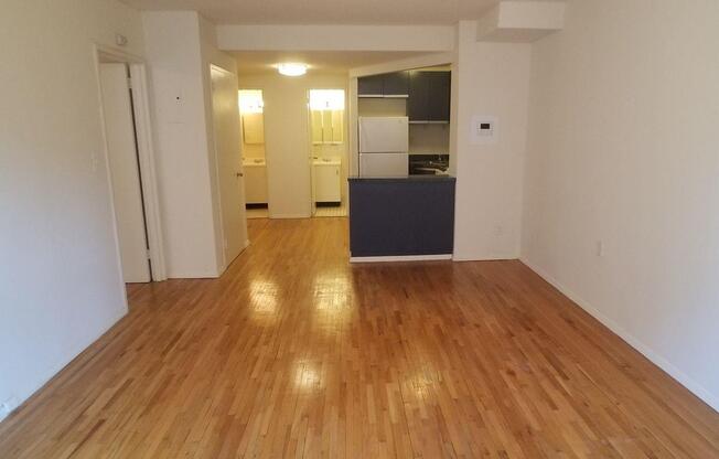 1 bed, 1.5 baths, $3,449, Unit 7-D