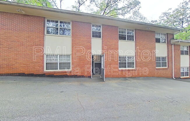 1322 EUCLID AVE NE