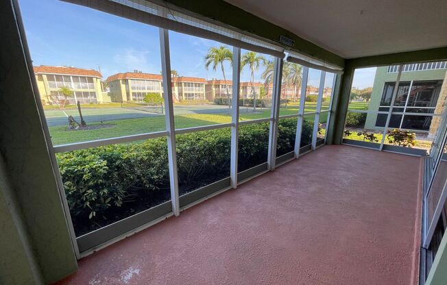 ANNUAL RENTAL - 2 BED / 2 BATH AT SORRENTO VILLAS