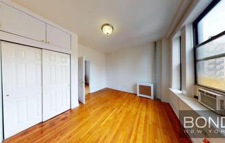 1 bed, 1 bath, $4,175, Unit 94