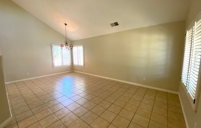 Reflections Home in Pleasanton – 3BR + Loft, 2.5 Bath, Close to Downtown, Alisal, Harvest Park & Amador!