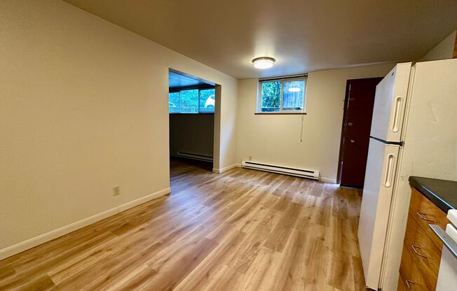 Welcome to Parkwood Apartments!