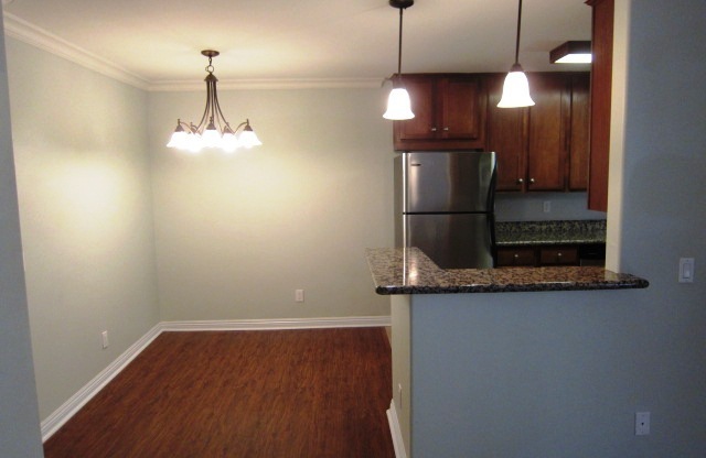 2 beds, 2 baths, $2,495