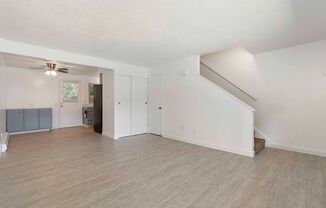 Spacious 1-Bedroom with Parking in Scenic Lynnwood