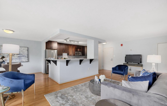 Beautiful Three-Bedroom Apartment In Tacoma Park