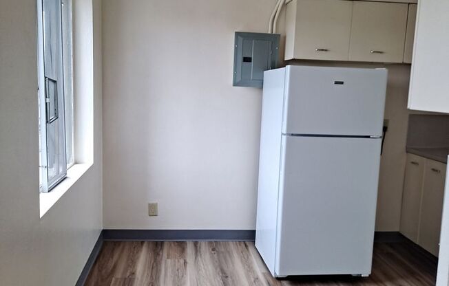 1 bed, 1 bath, 585 sqft, $950, Unit 504