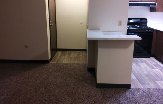 1 bed, 1 bath, 753 sqft, $959, Unit 3650B  Building # 8