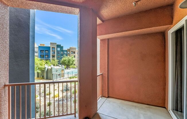 2 beds, 2 baths, $1,495