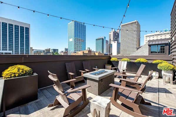 1101 N Main ST
