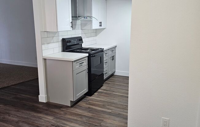 1 bed, 1 bath, 662 sqft, $1,400, Unit 111