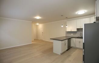 1 bed, 1 bath, $1,950