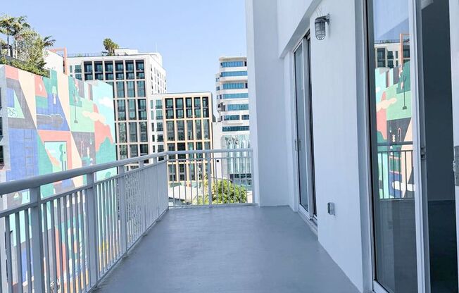 1 bed, 2 baths, 939 sqft, $3,850, Unit Unit 609