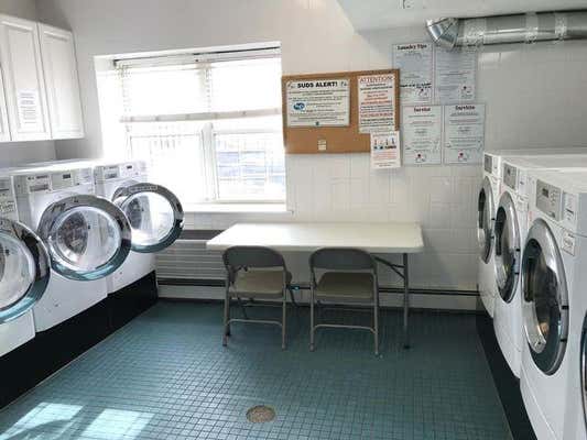 7914 ROCKAWAY BCH BLVD