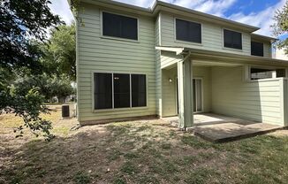 Charming 3-Bedroom Condo with Spacious Layout in Austin, TX