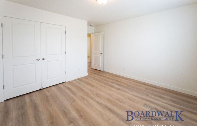 3 beds, 1 bath, 1,250 sqft, $1,375, Unit 328 E Main St #8