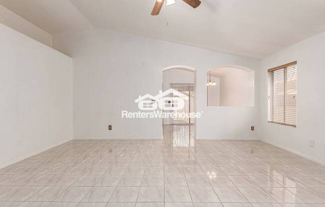 8622 W DAVIS RD