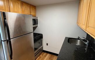 1 bed, 1 bath, 550 sqft, $1,350, Unit 2126C