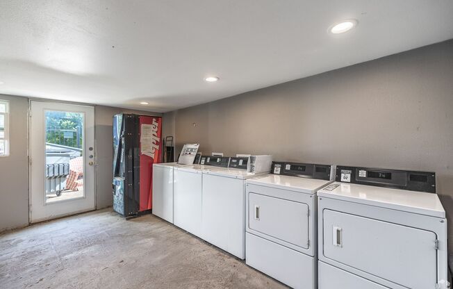 Leuda May Apartments