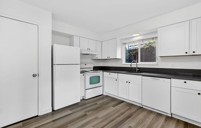 Bridgepointe Apartments