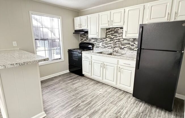 1 bed, 1 bath, 600 sqft, $898, Unit 1107-A