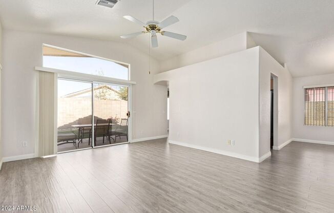 Welcome to the 55+ Community of Ventana Lakes!