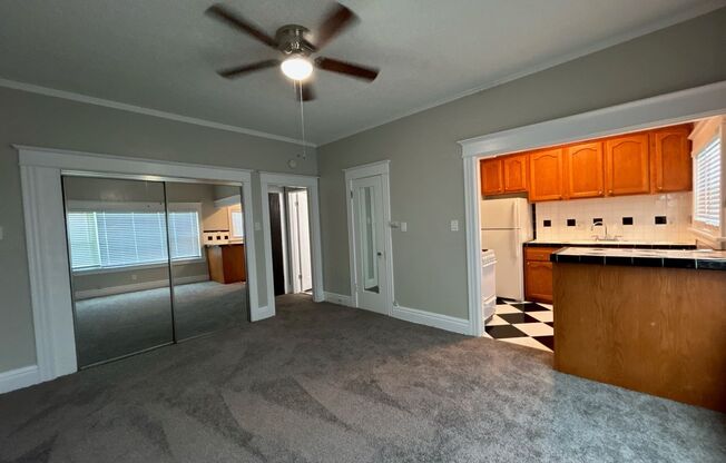 1227 E OCEAN BLVD