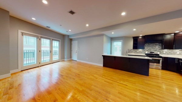 41 W 2nd Street 4