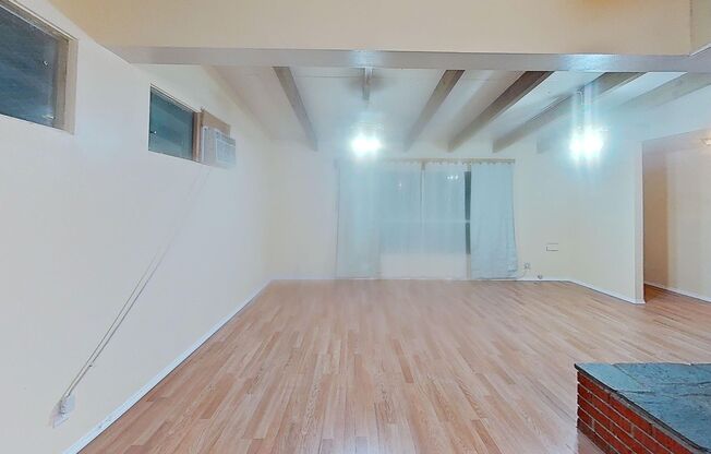 Beautiful 3B/2B Home in Wast Palmdale - MOVE IN READY!