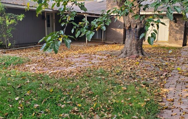 825 Hudson Dr.