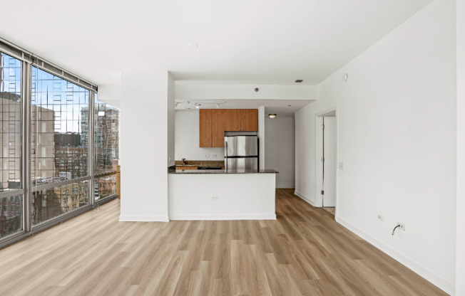 567 S DEARBORN