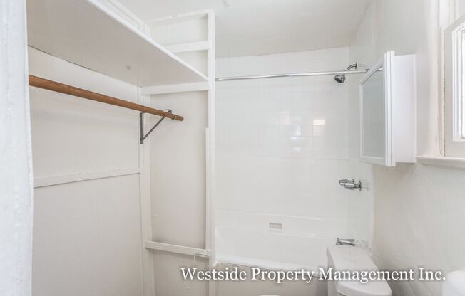 2219 3 ST