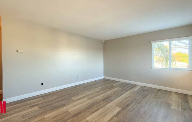 2 beds, 1 bath, $2,795, Unit 6911 Glidden