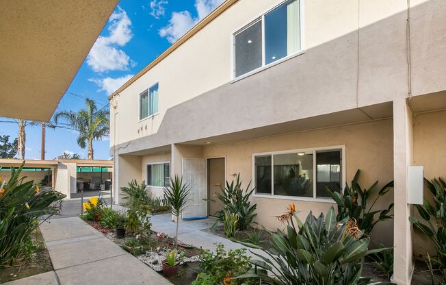Flallon Apartments