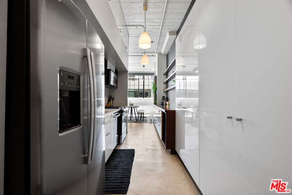 1 bed, 1 bath, 1,020 sqft, $2,860, Unit 617