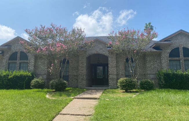 [3/2/3 READY FOR LEASE]