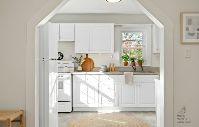 Amazing 2 bedroom 1 bathroom for rent!