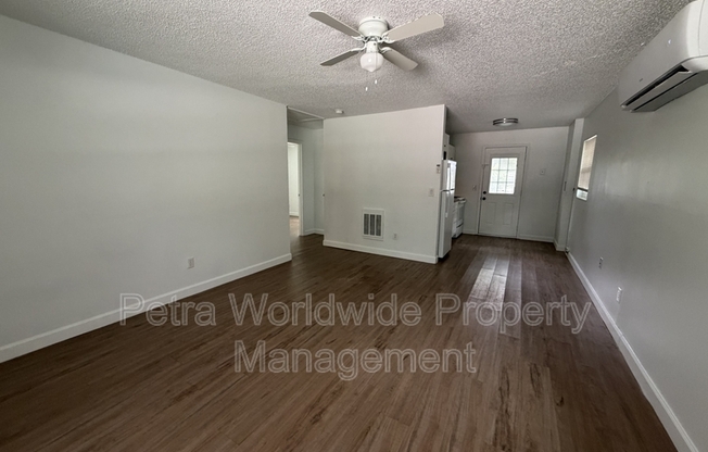 1801 MELLONVILLE AVE