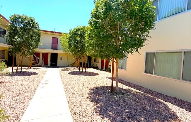 1 bed, 1 bath, $1,200, Unit 7B
