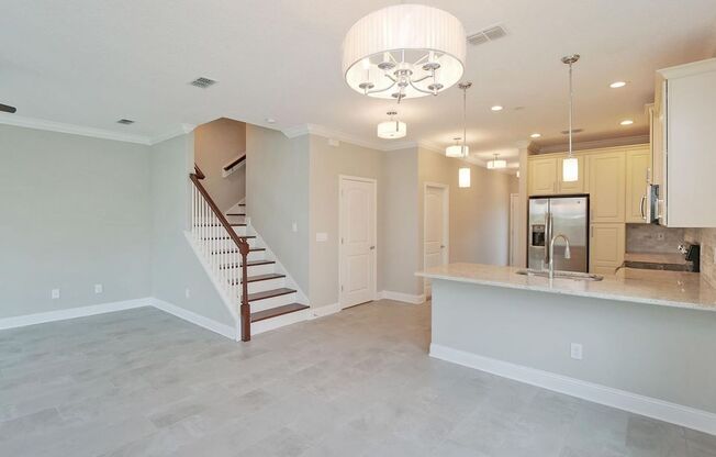 4 Bedroom 3.5 bath Beauty in Just a Short Stroll to Jax Beach - Garage, Lawncare Included & Fenced in Back Yard!