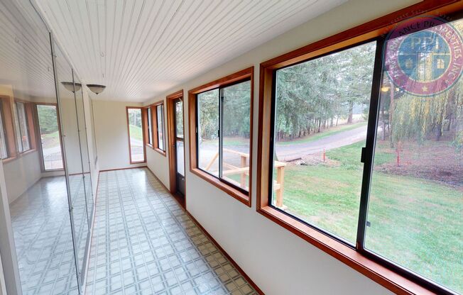 Enjoy Rural Living, Close To City & Freeways!!! Beautiful Outdoor Living Space, Single Level Ranch & Central Air