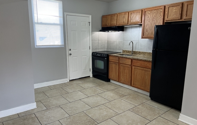 1240 W 90 ST