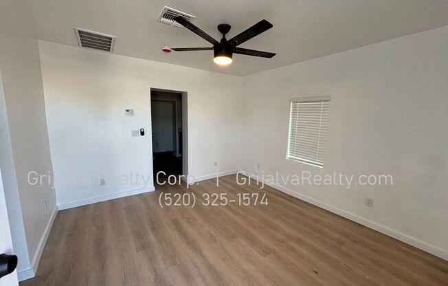 3 beds, 2 baths, $1,950, Unit 324 Prince (front house)