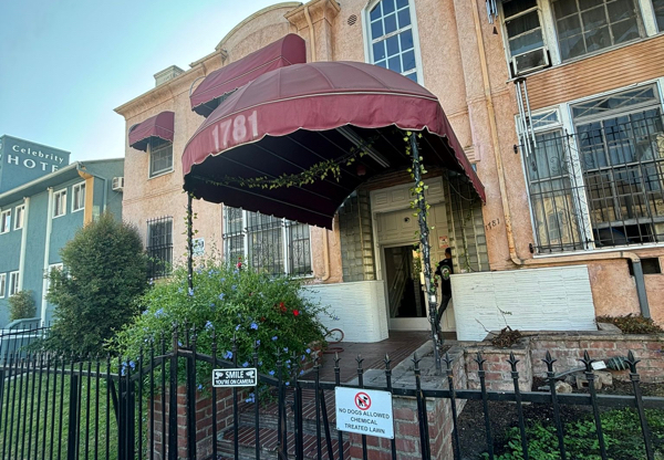 1781 ORCHID AVE