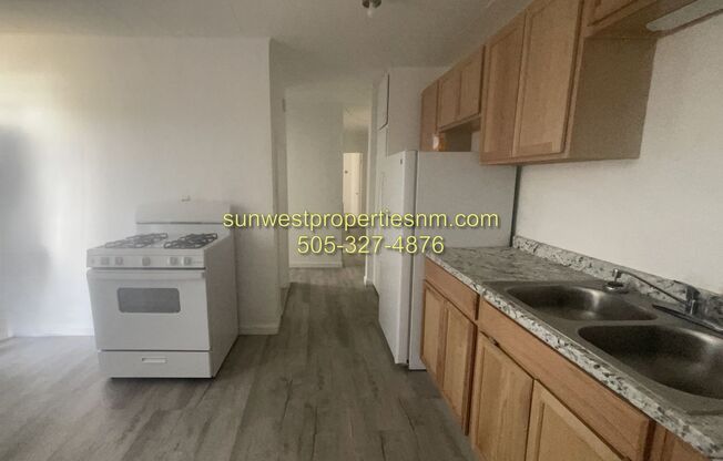 2 Bedroom, 1 Bath Duplex