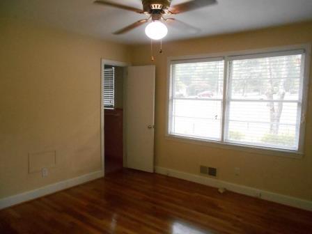 3 beds, 2 baths, $1,995