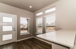 Beautiful 2 bedroom Tiny Home at Turtle Creek!