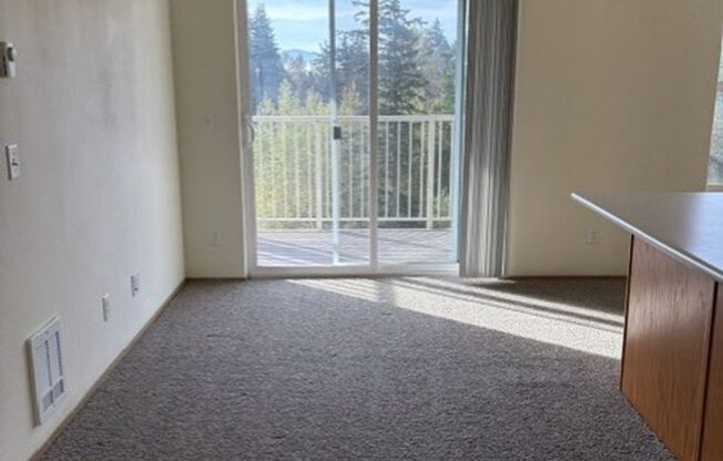 1 bed, 1 bath, 672 sqft, $1,350, Unit 25-406