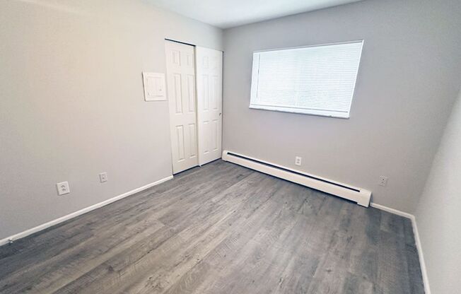 1 bed, 1 bath, 560 sqft, $815, Unit 715-40