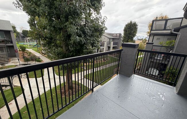 2 beds, 2 baths, 980 sqft, $2,680, Unit D205